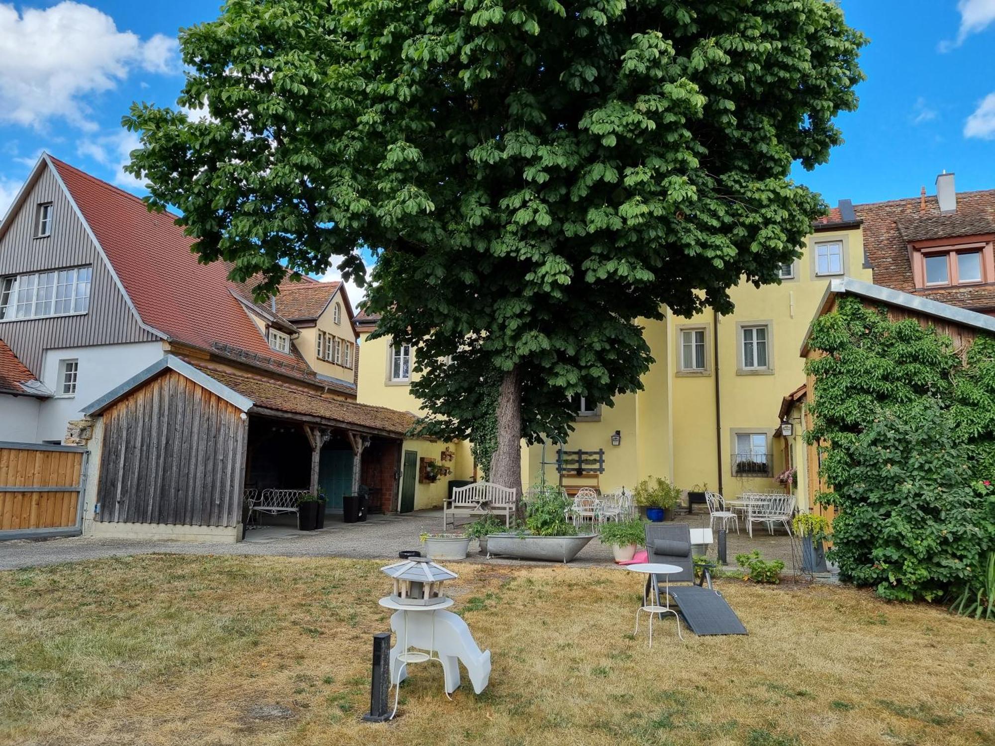 Boutiquehotel Goldene Rose - Self-Check-In Rothenburg ob der Tauber Eksteriør bilde